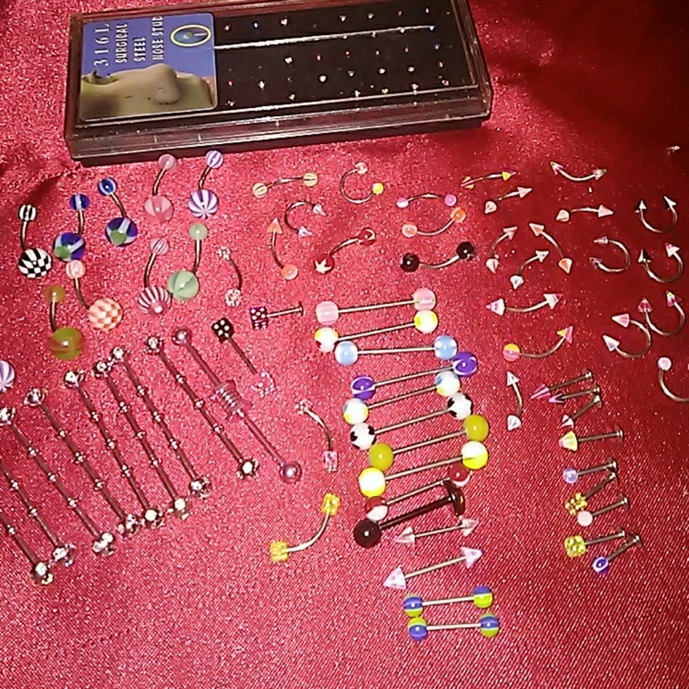 BODY PIERCINGS